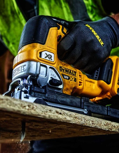 DeWALT DCS334N (Body Only Carton)