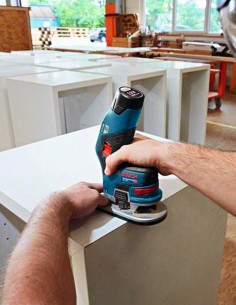 BOSCH GKF 12V-8 (Cuerpo solo Cartón) 2