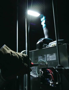 MAKITA DML801Z (Solo Version Karton) 2