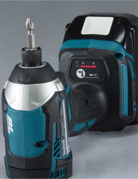 MAKITA Kit 18V MSL3P2 (DHR171 + DDF482 + DTD154 + 2 x 5,0 Ah +