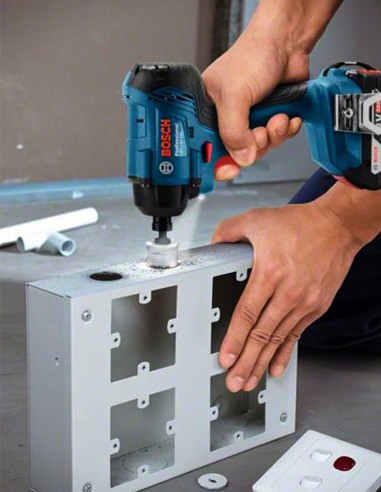 BOSCH Kit 18V BSK182D2A (GDR 18V-160 + GKS 18-57 G + 2 x 2,0 Ah