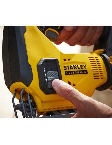 Seghetto Alternativo STANLEY FatMax SFMCS600D2T (2 x 2,0 Ah +