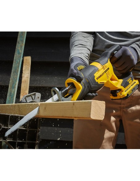 Sierra Sable STANLEY FatMax SFMCS300M1T (1 x 4,0 Ah + Cargador