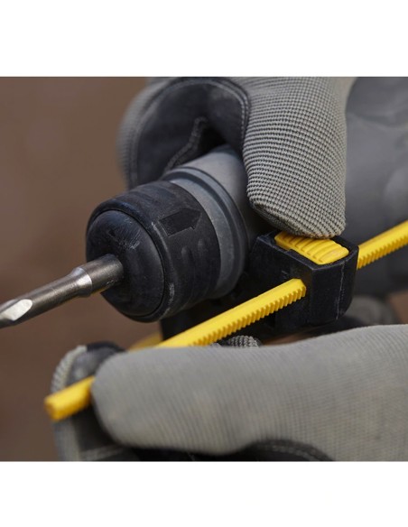 STANLEY FatMax Kit SVK200 (SFMCH900 + SFMCD711 + 2 x 2,0 Ah +