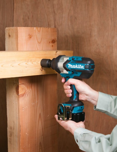 Impact Wrench MAKITA DTW1002RTJ1 (1 x 5,0 Ah + DC18RC + MAKPAC