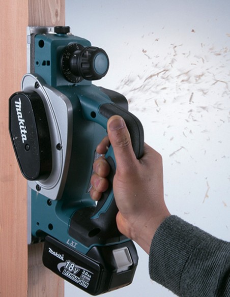 Rabot MAKITA DKP180RTJ1 (1 x 5,0 Ah + DC18RC + MAKPAC 3)