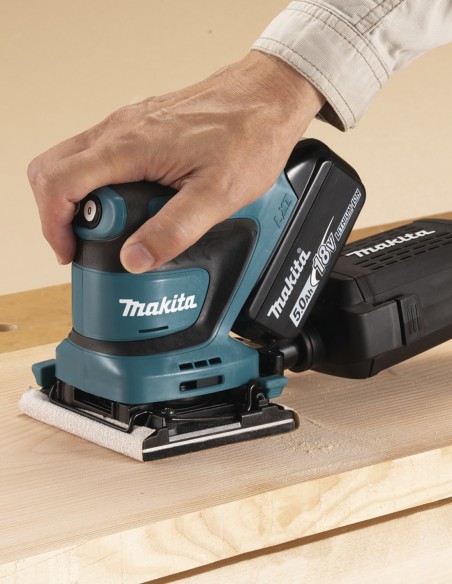 Levigatrice Orbitale MAKITA DBO480Z (Solo corpo)