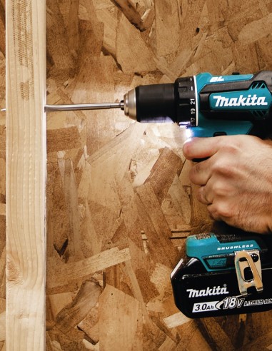 MAKITA Kit DLX2452TJ (DDF485 + DTW300 + 2 x 5,0 Ah + DC18RC +
