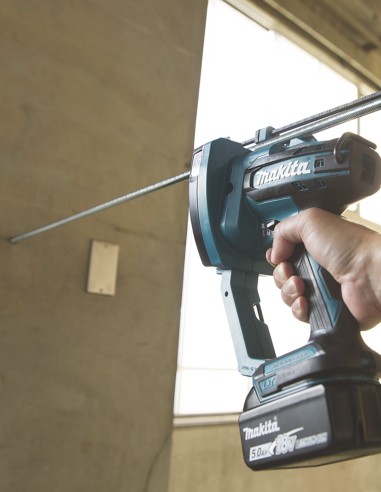 Cortador de varilla roscada MAKITA DSC102Z (Cuerpo solo)
