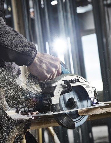 Scie Circulaire MAKITA DHS660Z (Machine seule)