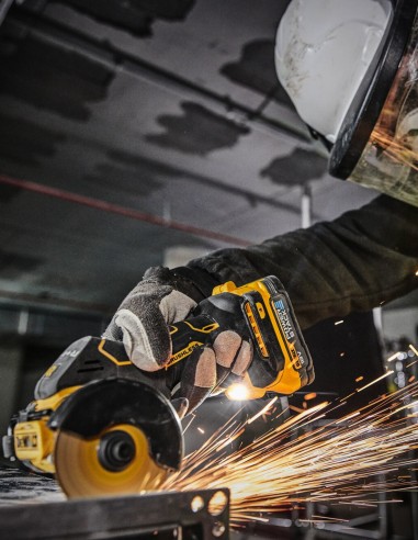 Smerigliatrice DeWALT DCS438N (Solo corpo)