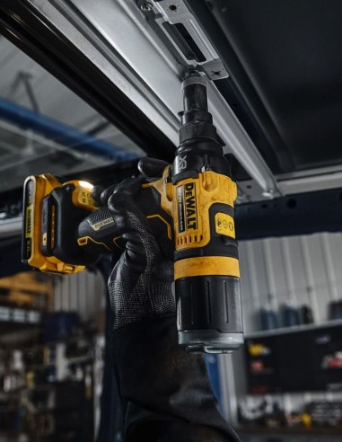 Rivet Gun DeWALT DCF403NT (Body only + TSTAK II)