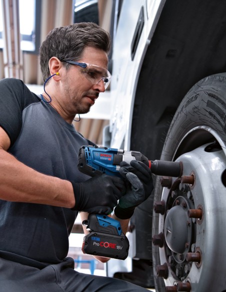 Impact Wrench BOSCH GDS 18V-1000 (2 x 5,5 Ah ProCORE +