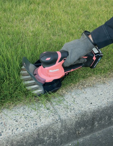 Grass Shear MAKITA UM600DSAP (1 x 2,0 Ah + DC10SB)
