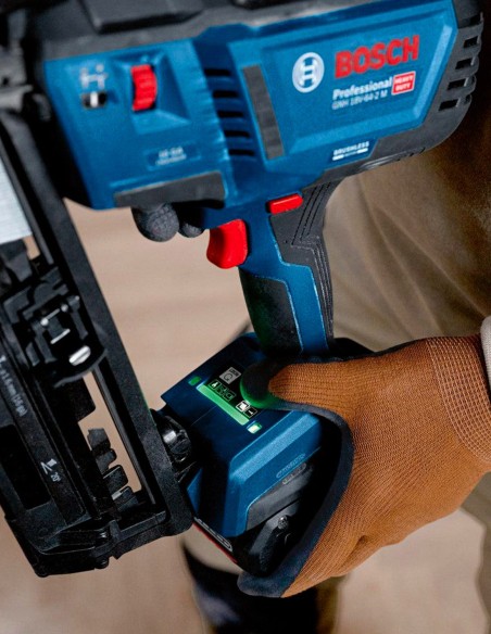 Clavadora BOSCH GNH 18V-64-2 M (Cuerpo solo)