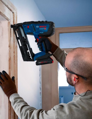 Clavadora BOSCH GNH 18V-64-2 (Cuerpo solo + L-Boxx 238)