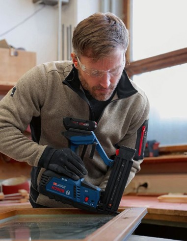Cloueuse BOSCH GNH 18V-50 M (Machine seule)