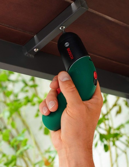 BOSCH Ixo 6 Classic (Charger Set)