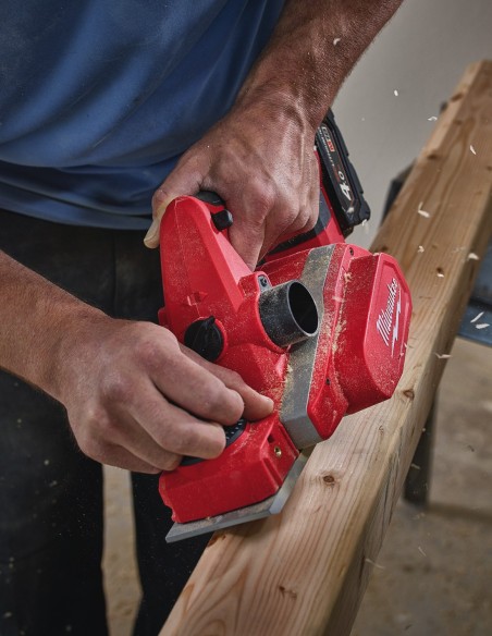 Cepillo Milwaukee M18BP-0 (Cuerpo solo)