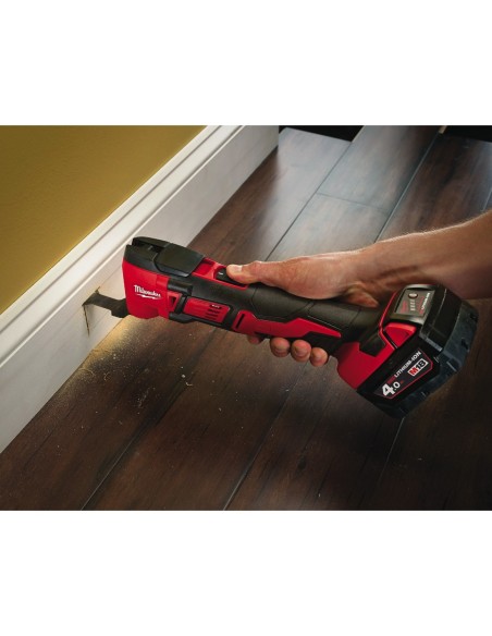 Multi-Herramienta Milwaukee M18BMT-0 (Cuerpo solo)