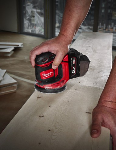 Orbit Sander Milwaukee M18BOS125-0 (Body only)