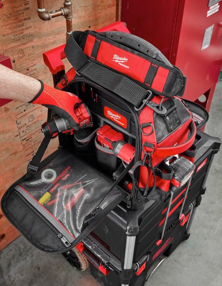 Bolsa portaherramientas cerrada Milwaukee PACKOUT™ de 38cm