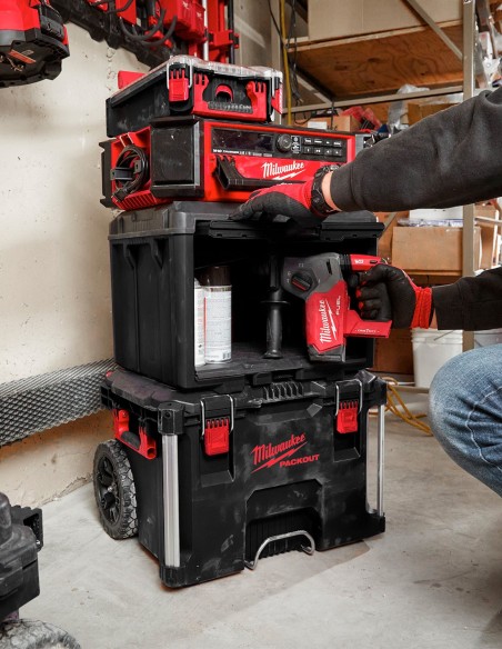 Milwaukee PACKOUT™ cabinet