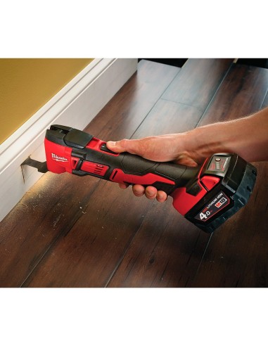 Utensile Multifunzione Milwaukee M18BMT-421C (1 x 2,0 Ah + 1 x