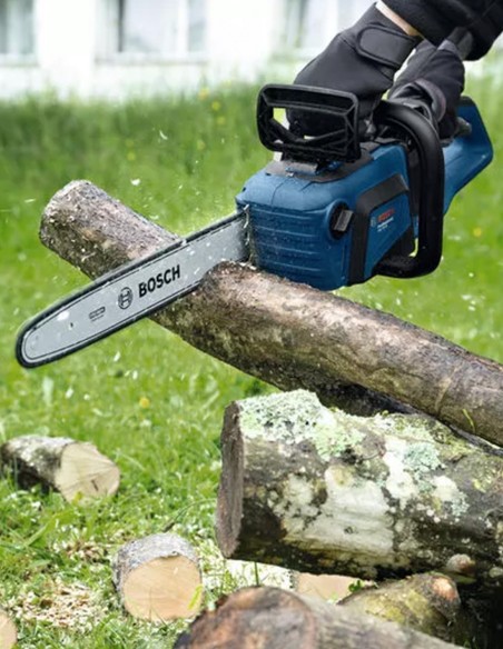 Tronçonneuse BOSCH GKE 18V-40 (Machine seule)