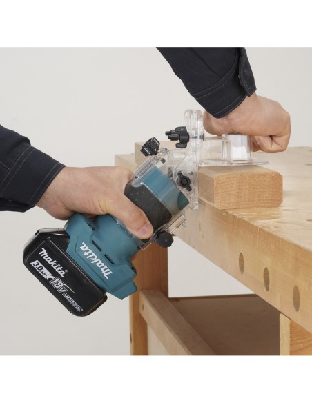 Fresadora MAKITA DRT52Z (Cuerpo solo)