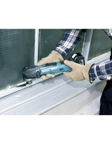 Multi Tool MAKITA DTM51RFJ1 (1 x 3,0Ah + DC18RC + MAKPAC 3)