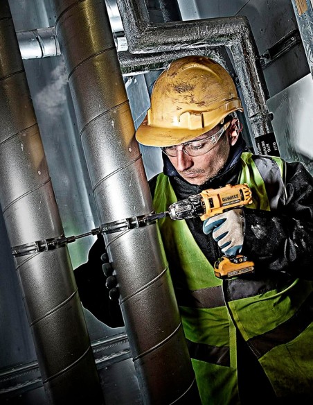 Hammer Drill DeWALT DCD710D2T (2 x 2,0 Ah + DCB107 + Carrying