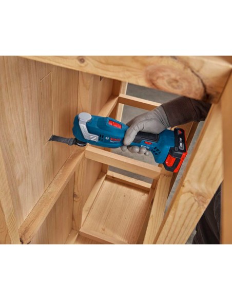 Multi Tool BOSCH GOP 18V-30 (1 x 4,0 Ah + GAL18V-40 + L-Boxx
