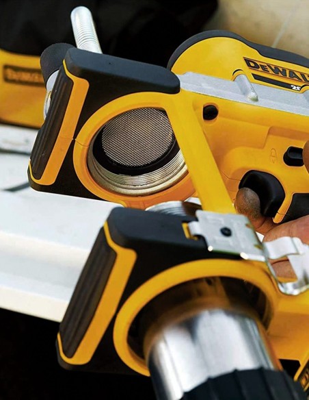 Grease Gun DeWALT DCGG571P1K (1 x 5,0 Ah + DCB1104 + Maletín de